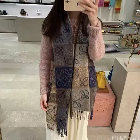 スーパーコピー ロエベ マフラー