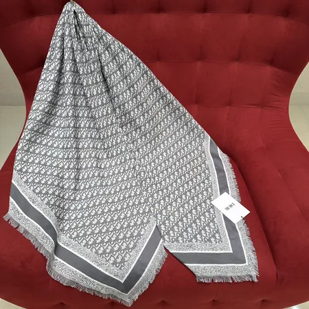 スーパーコピー ディオール マフラー