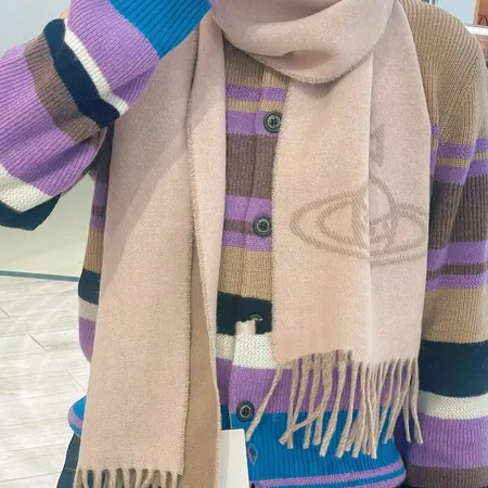 スーパーコピー ヴィヴィアン・ウエストウッド マフラー