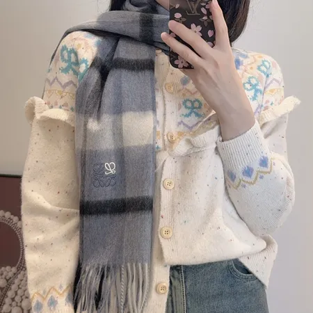 スーパーコピー ロエベ マフラー