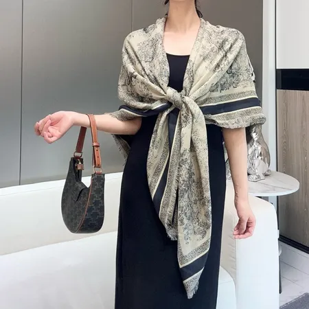 スーパーコピー ディオール マフラー