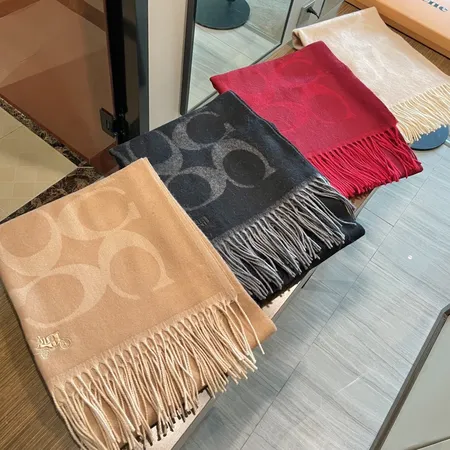 スーパーコピー コーチ マフラー