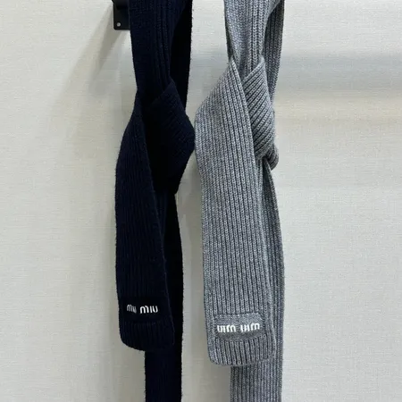 スーパーコピー フェンディ マフラー