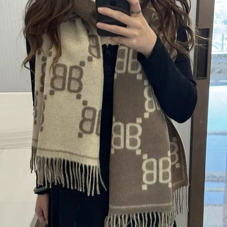 スーパーコピー セリーヌ マフラー