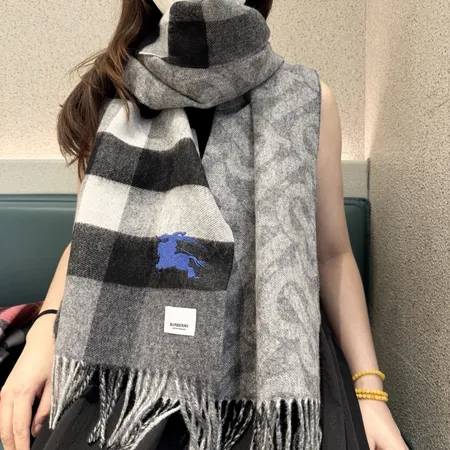 スーパーコピー バーバリー ス マフラー