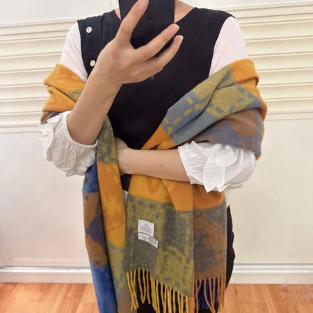 スーパーコピー ヴィヴィアン・ウエストウッド マフラー