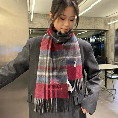 スーパーコピー バーバリー ス マフラー