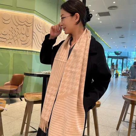 スーパーコピー ディオール マフラー