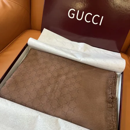 スーパーコピー グッチ マフラー