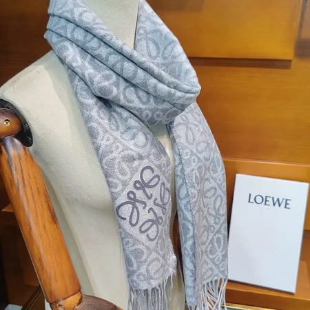 スーパーコピー ロエベ マフラー