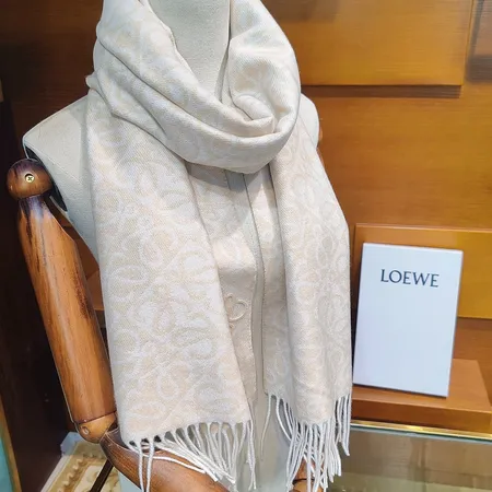 スーパーコピー ロエベ マフラー