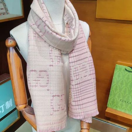 スーパーコピー グッチ マフラー