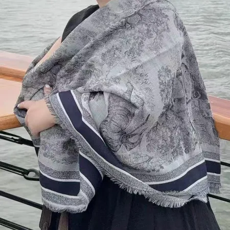  スーパーコピー ディオール マフラー