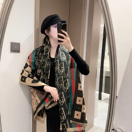  スーパーコピー ディオール マフラー