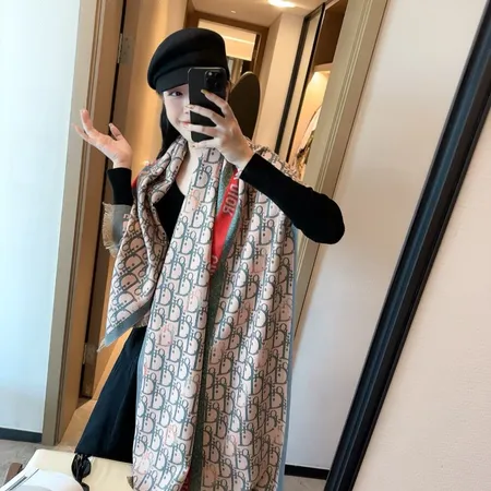  スーパーコピー ディオール マフラー