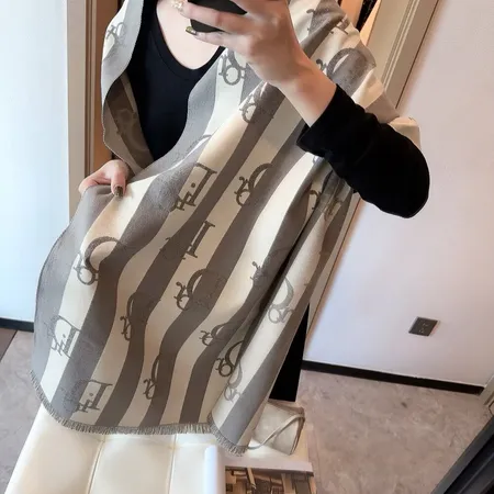  スーパーコピー ディオール マフラー