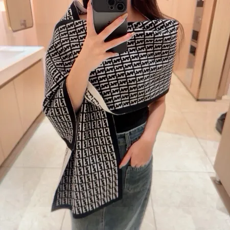 スーパーコピー フェンディ マフラー