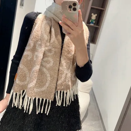 スーパーコピー ロエベ マフラー