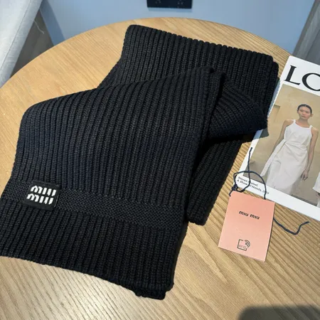 スーパーコピー フェンディ マフラー