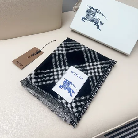 スーパーコピー バーバリー ス マフラー