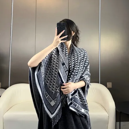 スーパーコピー ディオール マフラー