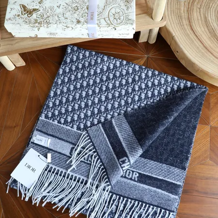 スーパーコピー ディオール マフラー