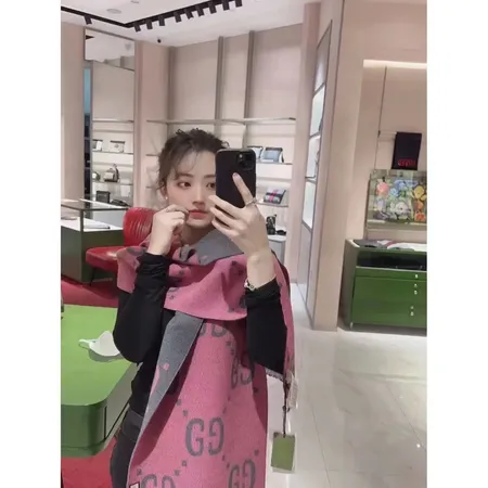 スーパーコピー グッチ マフラー