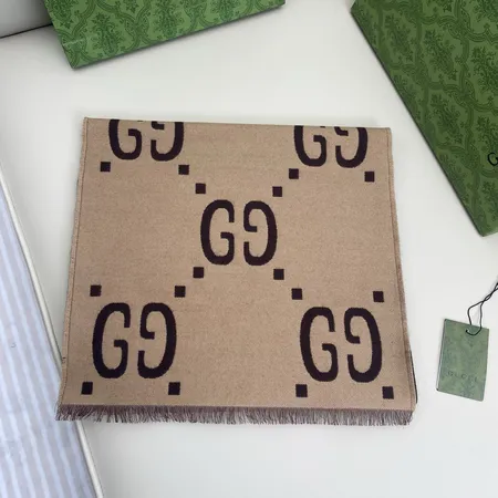 スーパーコピー グッチ マフラー