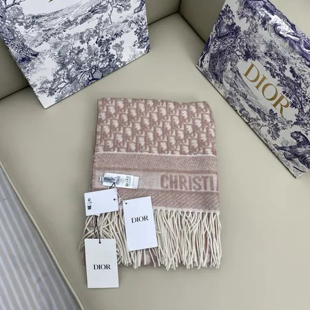 スーパーコピー ディオール マフラー