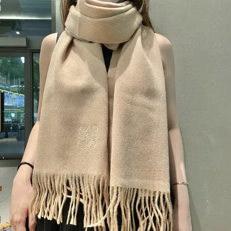 スーパーコピー ロエベ マフラー