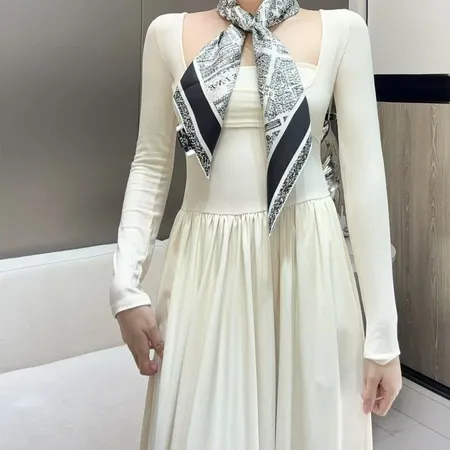 スーパーコピー ディオール マフラー