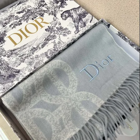 スーパーコピー ディオール マフラー