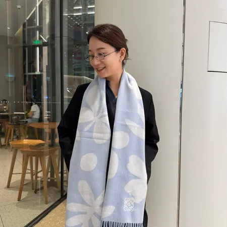 スーパーコピー ロエベ マフラー