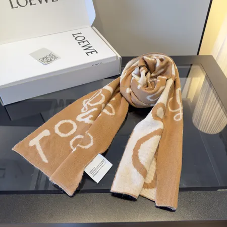 スーパーコピー ロエベ マフラー