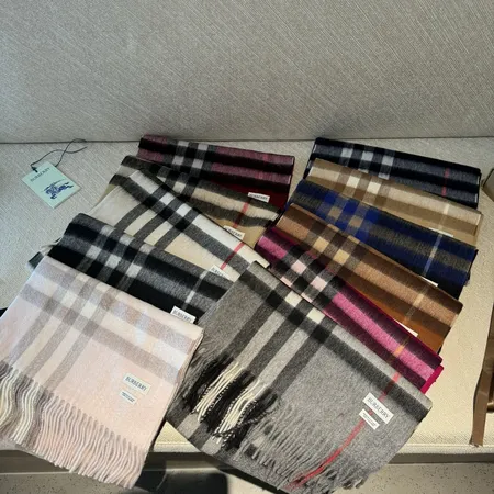 スーパーコピー バーバリー ス マフラー