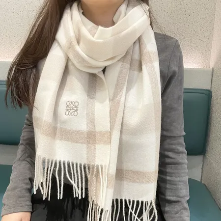 スーパーコピー ロエベ マフラー