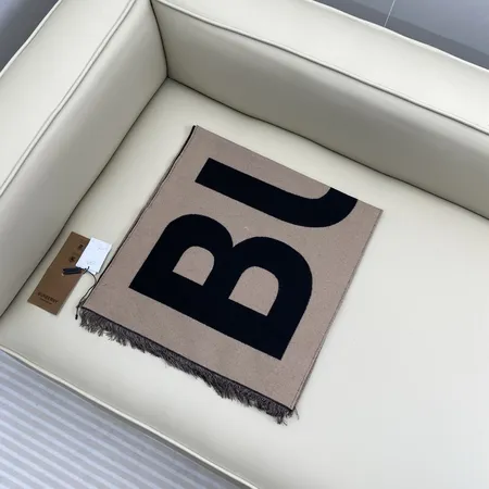 スーパーコピー バーバリー ス マフラー