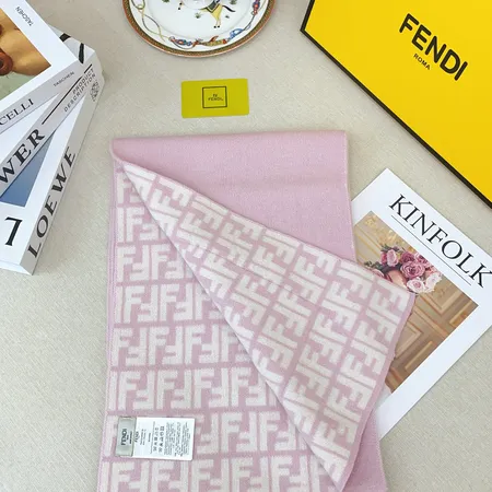 スーパーコピー フェンディ マフラー