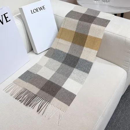 スーパーコピー ロエベ マフラー