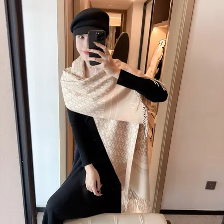 スーパーコピー ディオール マフラー