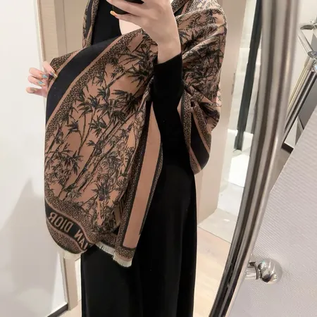 スーパーコピー ディオール マフラー