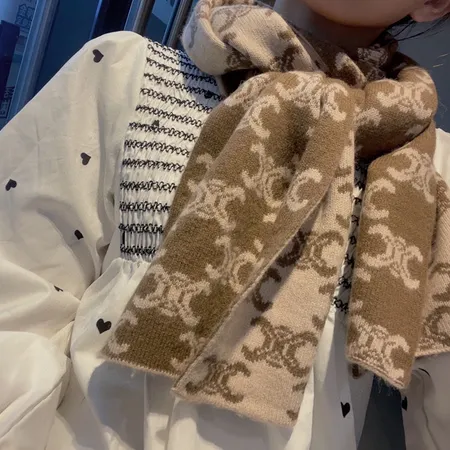 スーパーコピー ロエベ マフラー