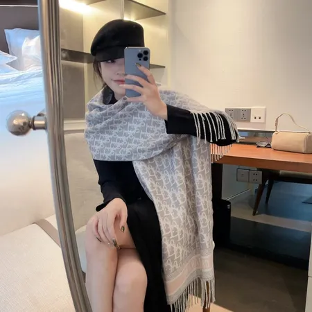 スーパーコピー ディオール マフラー