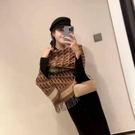 スーパーコピー ディオール マフラー