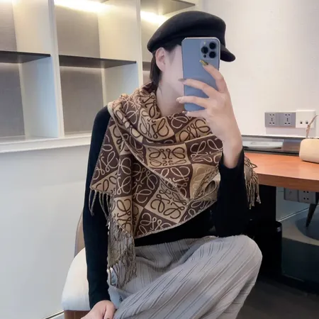 スーパーコピー ロエベ マフラー