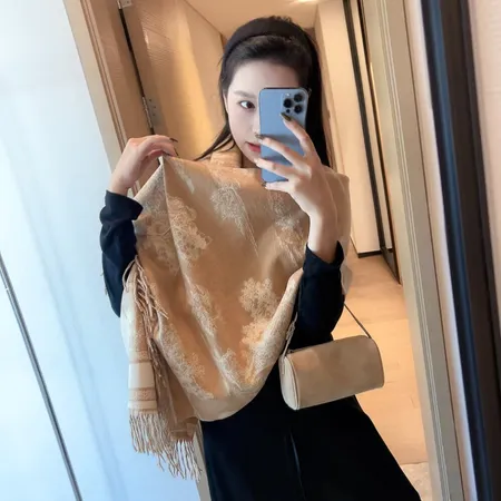 スーパーコピー ディオール マフラー