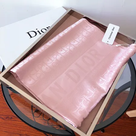 スーパーコピー ディオール マフラー