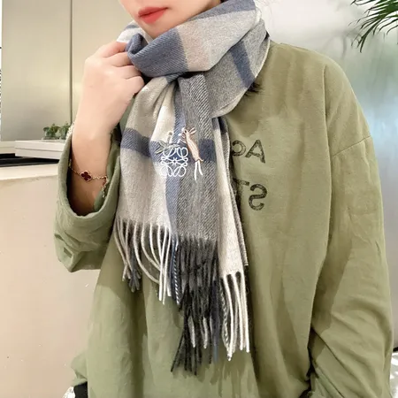 スーパーコピー ロエベ マフラー