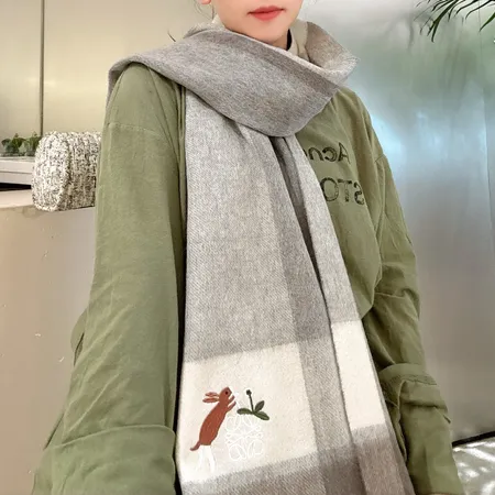 スーパーコピー ロエベ マフラー