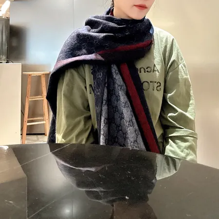 スーパーコピー グッチ マフラー